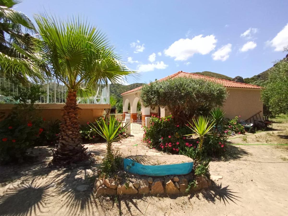 Casa Las Vicarias Olvera Luaran gambar