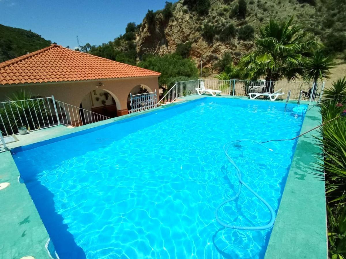Casa Las Vicarias Olvera Luaran gambar